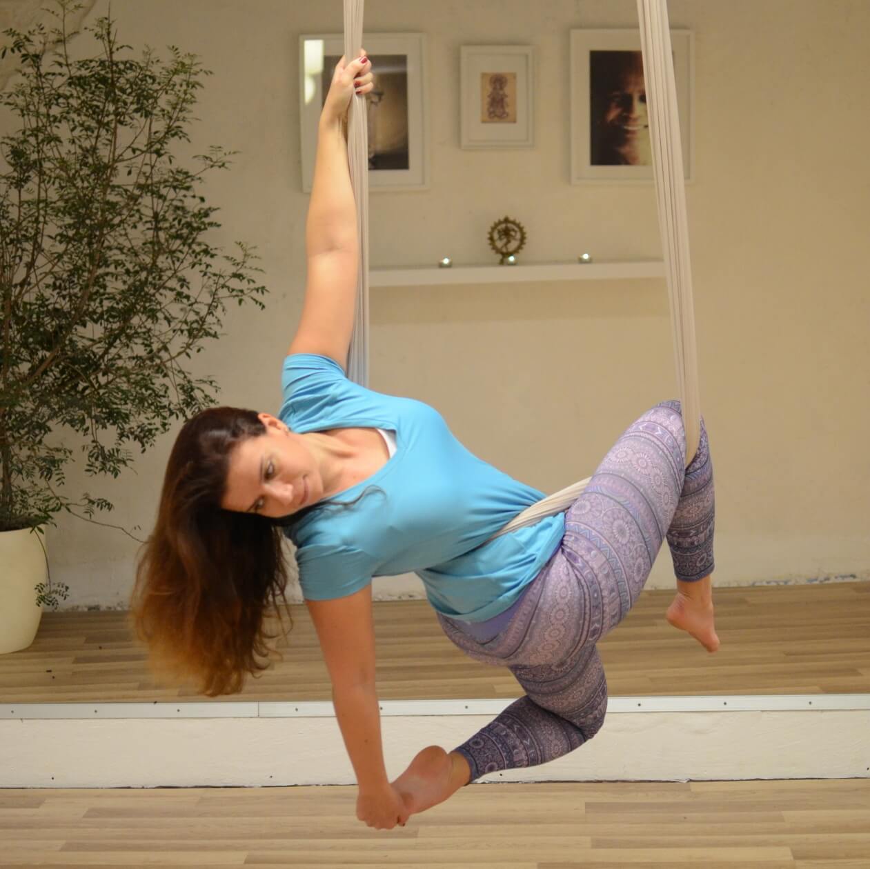 Aerial jóga Garai Eszter